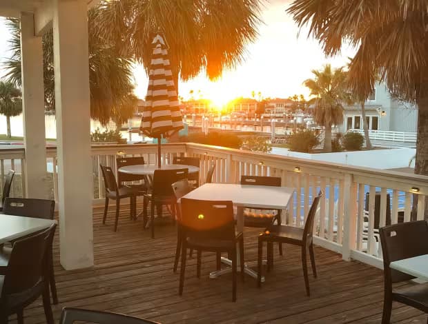 The Phoenix Restaurant & Bar