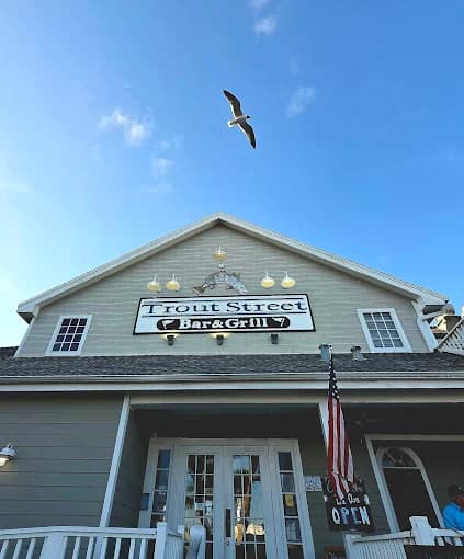 Trout Street Bar & Grill