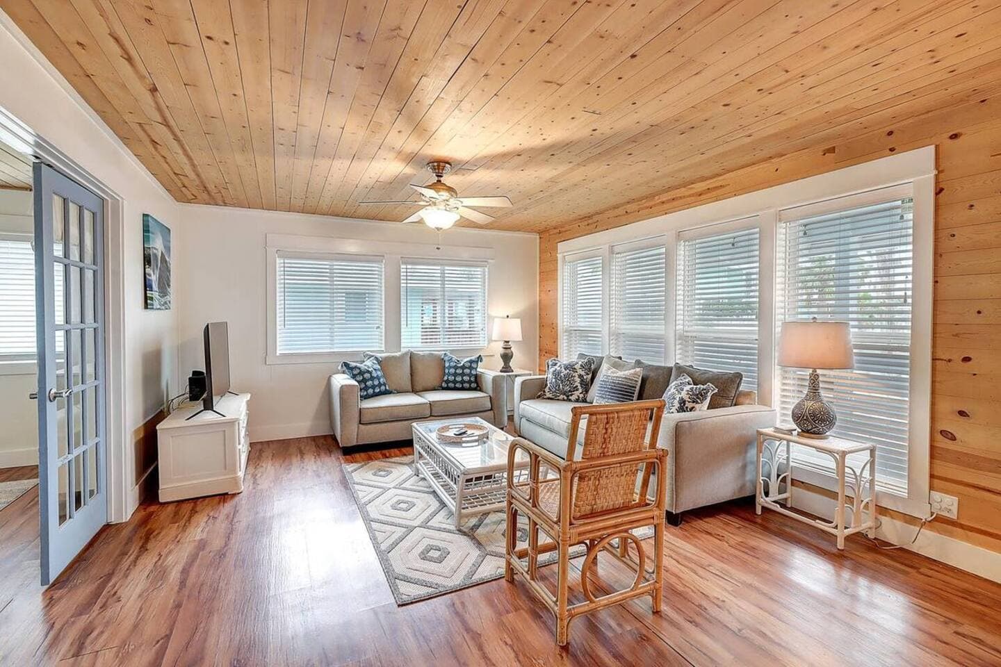 Seaflower Retreat — Port Aransas, TX vacation rental photo 2