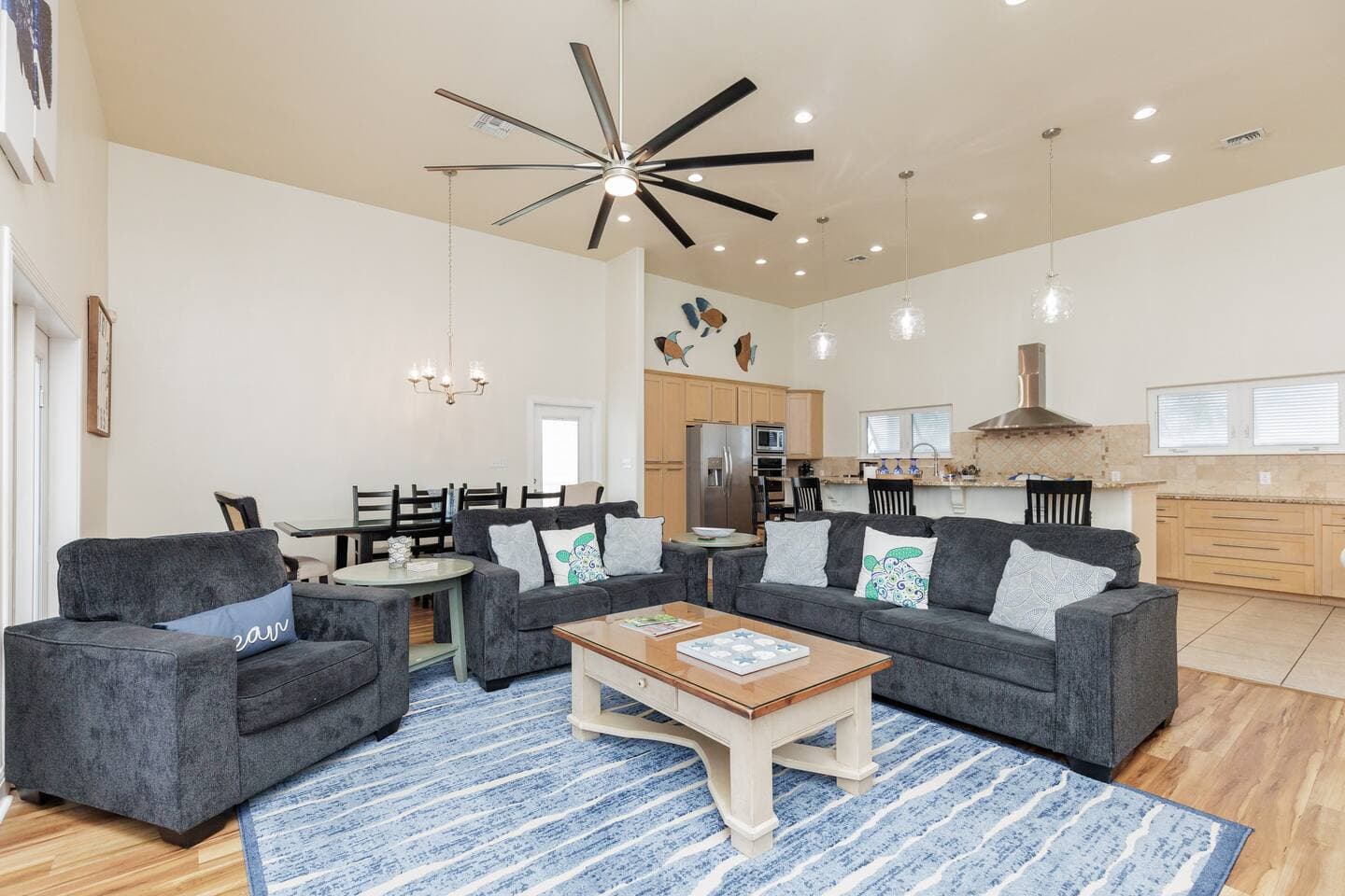 Aransas Palms in Royal Sands — Port Aransas, TX vacation rental photo 3