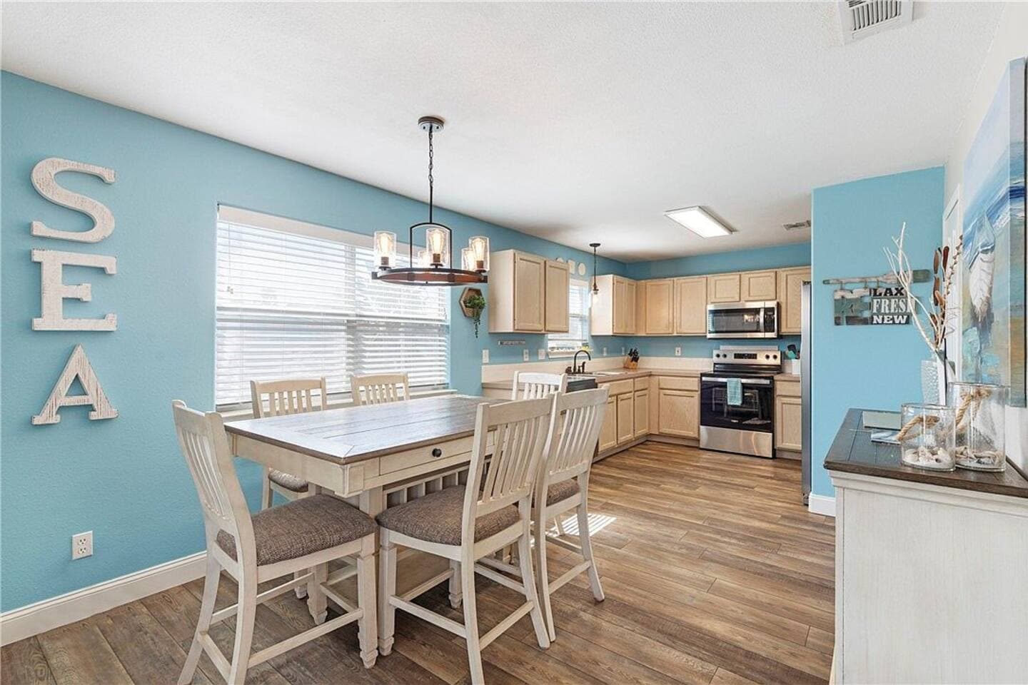 Pelican's Perch Hideaway — Port Aransas, TX vacation rental photo 5