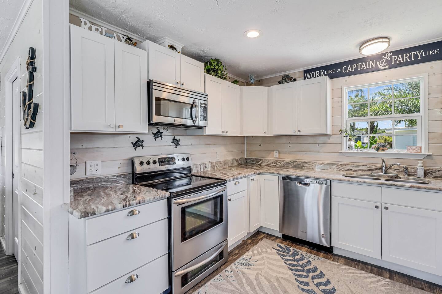 True Blue Bungalow, Port Aransas, TX vacation rental photo 20