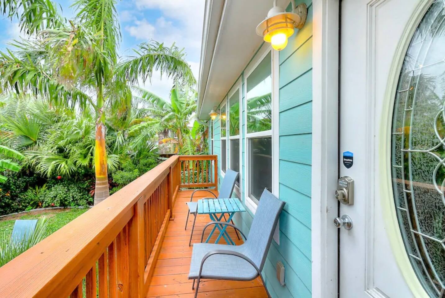 Tropical Oasis Cottage #1, Port Aransas, TX vacation rental photo 10