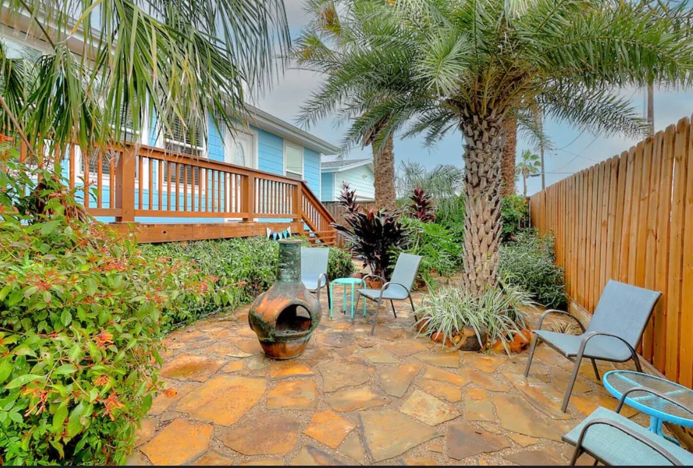 Tropical Oasis Cottage #2, Port Aransas, TX vacation rental photo 12