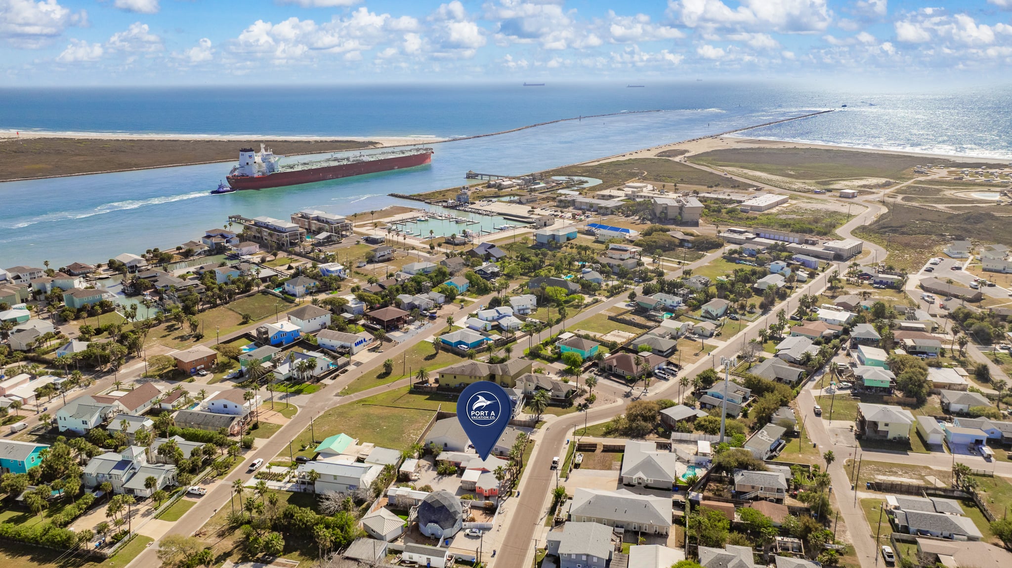Tin Cottage by the Sea, Port Aransas, TX vacation rental photo 16